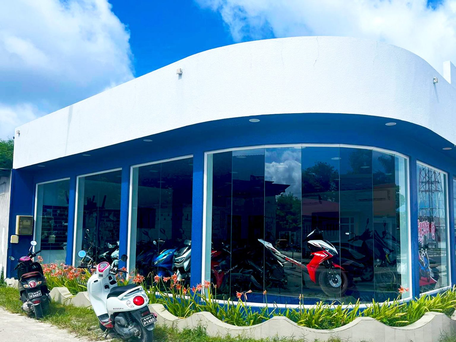 Hithadhoo Showroom