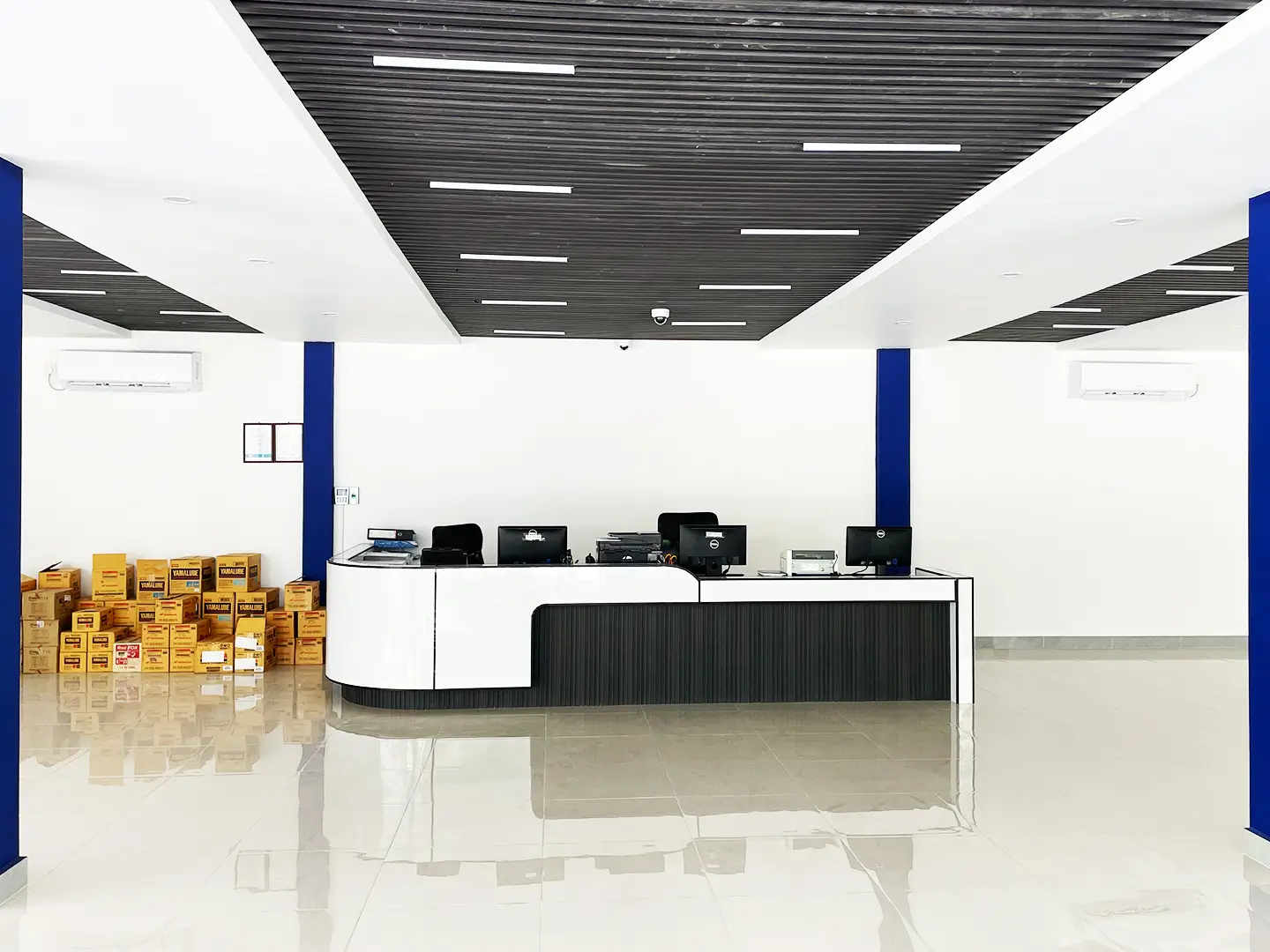 Fuvahmulah Showroom